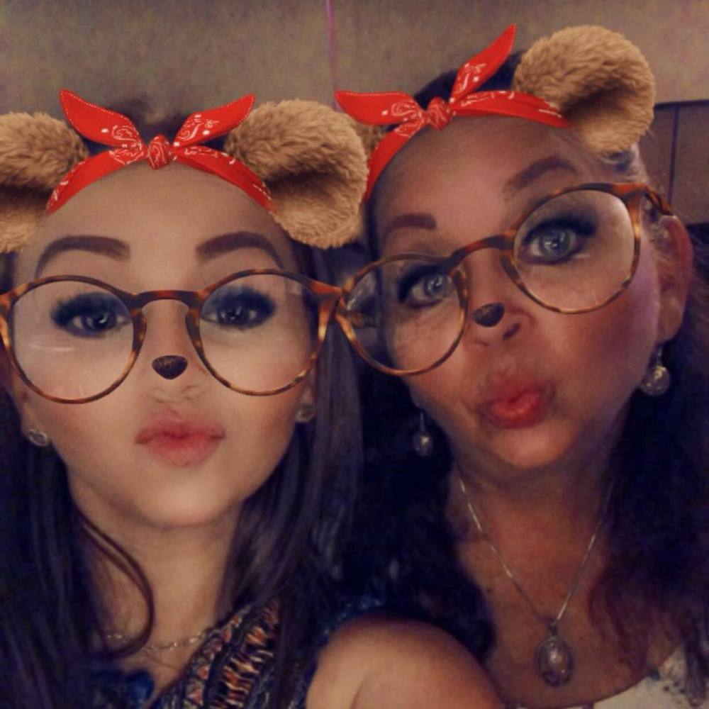 Meet your Posher, Brenda